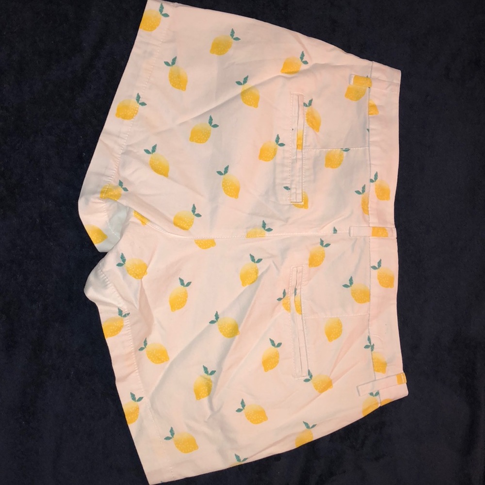 Old Navy lemon shorts - Picture 3 of 3